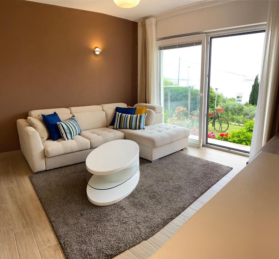 Villa Pergola -Apartment Roko Mlini Ngoại thất bức ảnh